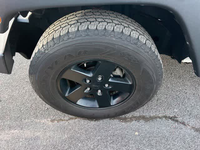 2016 Jeep Wrangler Unlimited Black Bear