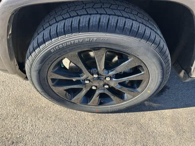 2021 Jeep Grand Cherokee Laredo X 4x4