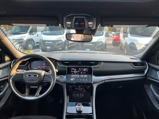 2023 Jeep Grand Cherokee Altitude 4x4