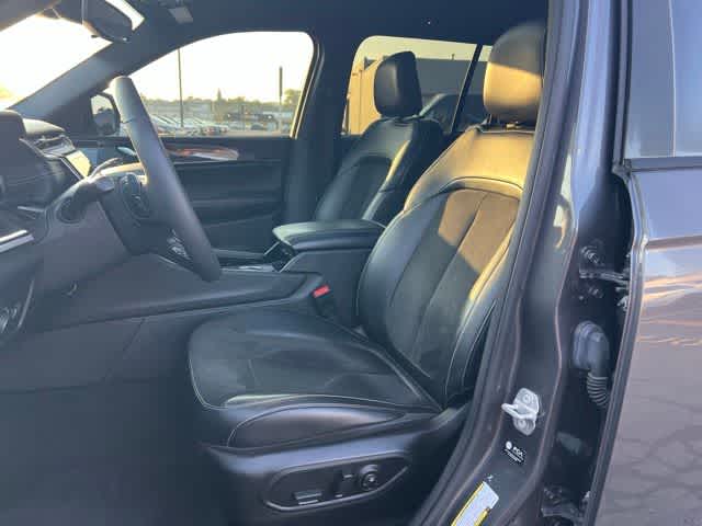 2023 Jeep Grand Cherokee Altitude 4x4