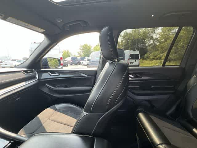 2023 Jeep Grand Cherokee Altitude 4x4
