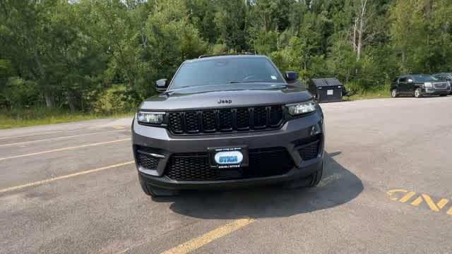 2023 Jeep Grand Cherokee Altitude 4x4
