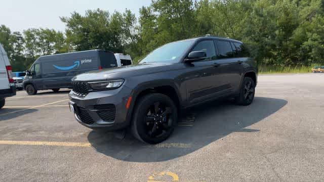 2023 Jeep Grand Cherokee Altitude 4x4