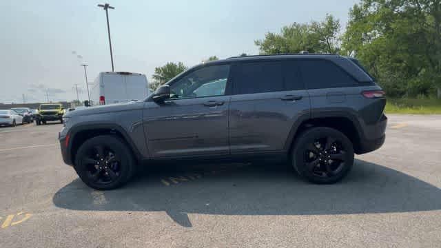 2023 Jeep Grand Cherokee Altitude 4x4