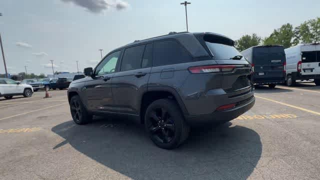 2023 Jeep Grand Cherokee Altitude 4x4