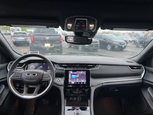 2023 Jeep Grand Cherokee Altitude 4x4