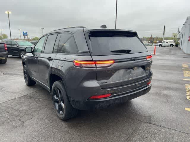 2023 Jeep Grand Cherokee Altitude 4x4