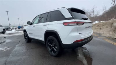 2023 Jeep Grand Cherokee Altitude 4x4
