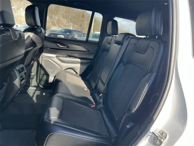 2023 Jeep Grand Cherokee Altitude 4x4