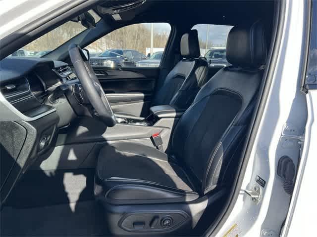 2023 Jeep Grand Cherokee Altitude 4x4