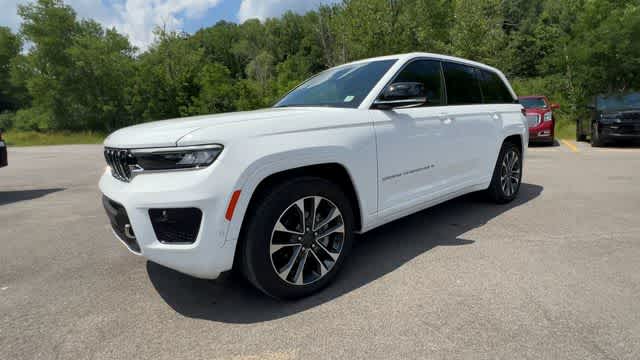 2025 Jeep Grand Cherokee Overland 4x4