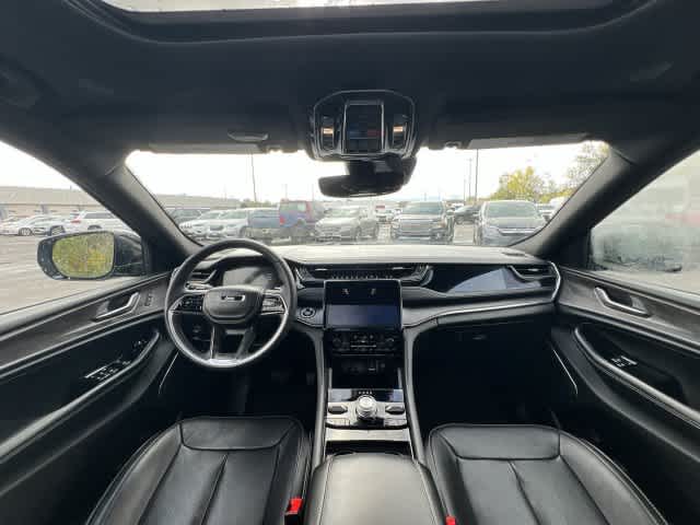 2023 Jeep Grand Cherokee Overland 4x4