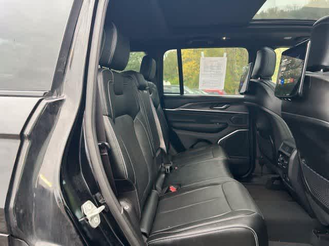 2023 Jeep Grand Cherokee Overland 4x4