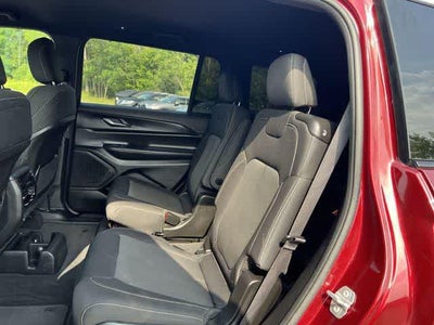 2025 Jeep Grand Cherokee L Laredo 4x4
