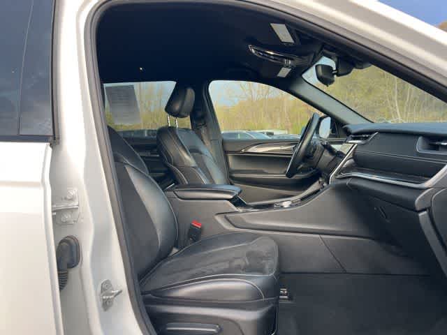 2022 Jeep Grand Cherokee L Altitude 4x4