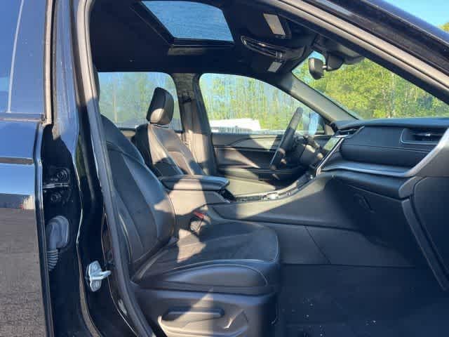 2023 Jeep Grand Cherokee L Altitude 4x4