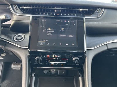 2023 Jeep Grand Cherokee L Laredo 4x4