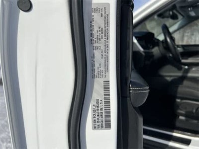 2023 Jeep Grand Cherokee L Laredo 4x4