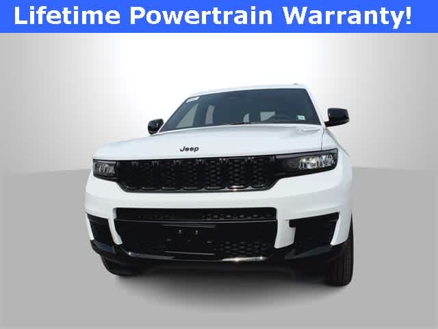 2025 Jeep Grand Cherokee L Altitude 4x4