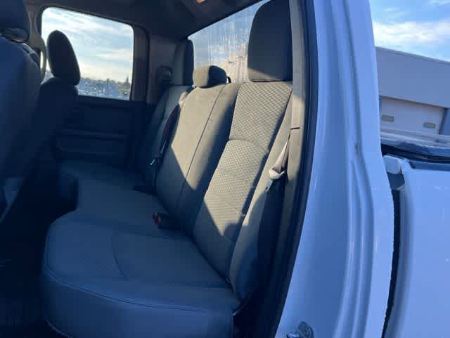 2019 RAM 1500 Classic Express Quad Cab 4x4 6'4' Box
