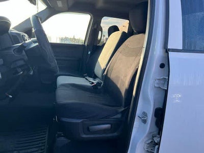 2019 RAM 1500 Classic Express Quad Cab 4x4 6'4' Box
