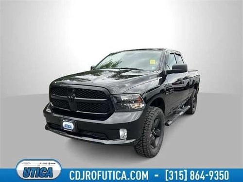 2017 RAM 1500 Express Quad Cab 4x4 6'4' Box