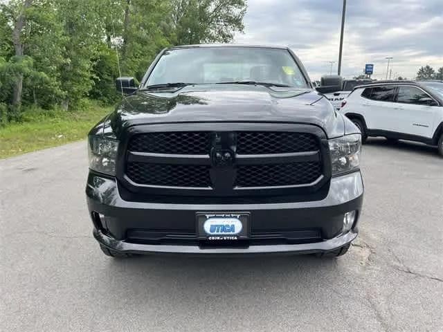 2017 RAM 1500 Express Quad Cab 4x4 6'4' Box