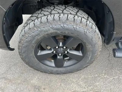 2017 RAM 1500 Express Quad Cab 4x4 6'4' Box