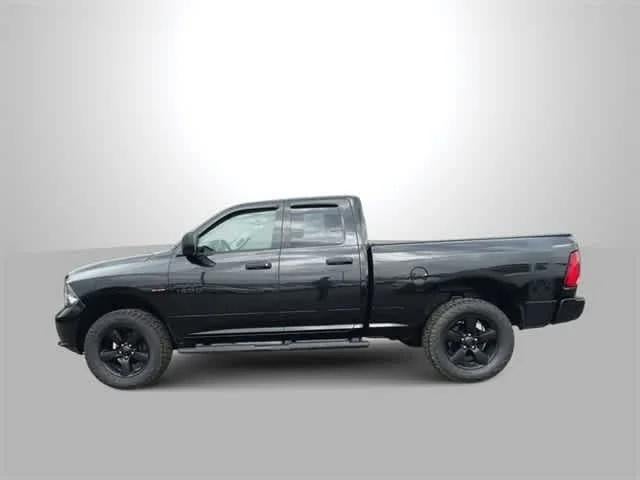 2017 RAM 1500 Express Quad Cab 4x4 6'4' Box