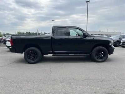 2017 RAM 1500 Express Quad Cab 4x4 6'4' Box