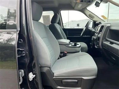 2017 RAM 1500 Express Quad Cab 4x4 6'4' Box