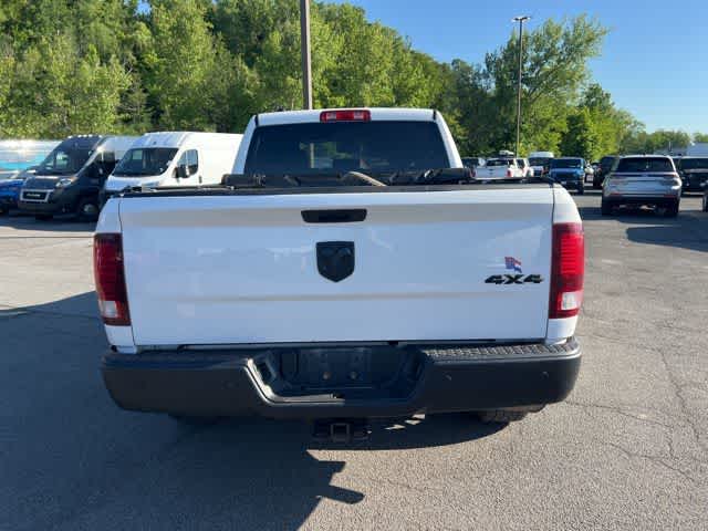 2022 RAM 1500 Classic Warlock Quad Cab 4x4 6'4' Box