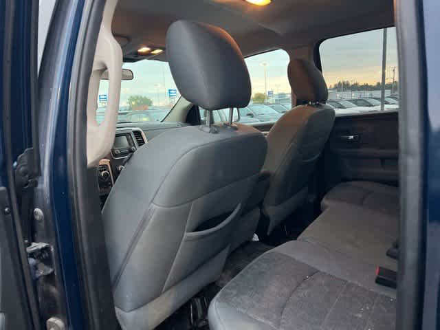 2019 RAM 1500 Classic Warlock Quad Cab 4x4 6'4' Box
