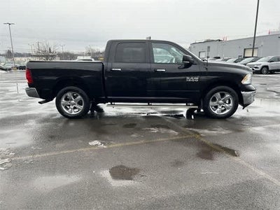 2018 RAM 1500 Big Horn Crew Cab 4x4 5'7' Box