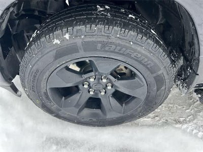 2019 RAM 1500 Big Horn/Lone Star Quad Cab 4x4 6'4' Box