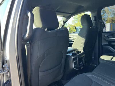 2020 RAM 1500 Big Horn Quad Cab 4x4 6'4' Box