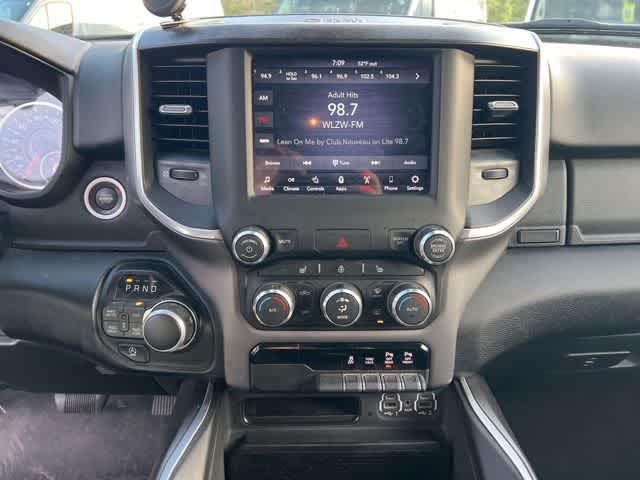 2021 RAM 1500 Big Horn Quad Cab 4x4 6'4' Box