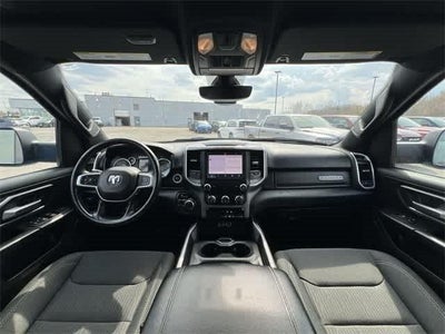 2022 RAM 1500 Big Horn Crew Cab 4x4 5'7' Box