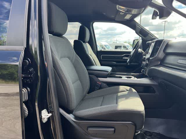 2023 RAM 1500 Big Horn Crew Cab 4x4 5'7' Box