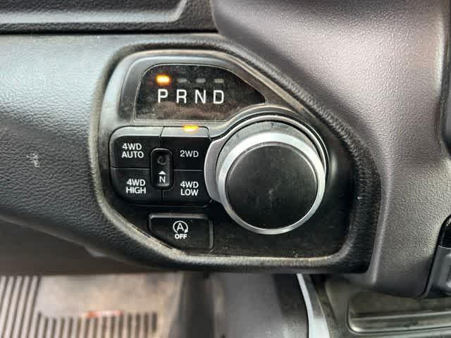 2023 RAM 1500 Big Horn Crew Cab 4x4 5'7' Box