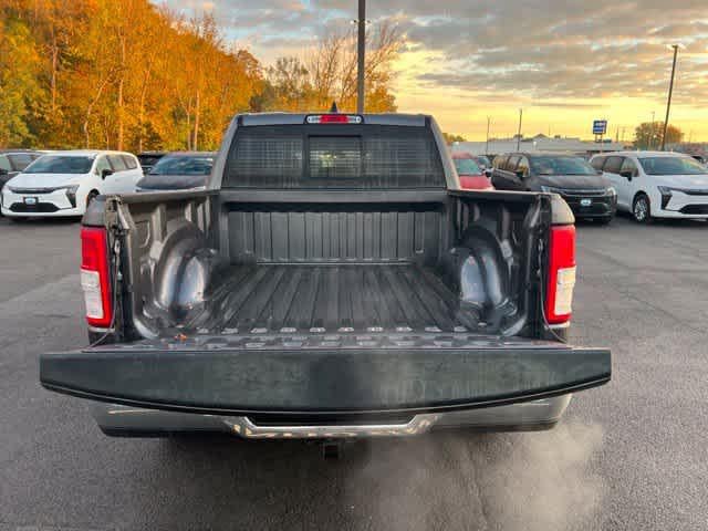 2022 RAM 1500 Big Horn Crew Cab 4x4 5'7' Box