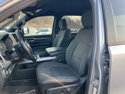 2022 RAM 1500 Big Horn Crew Cab 4x4 5'7' Box