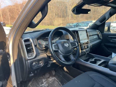 2022 RAM 1500 Big Horn Crew Cab 4x4 5'7' Box