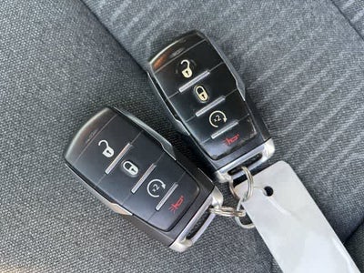 2022 RAM 1500 Big Horn Crew Cab 4x4 5'7' Box