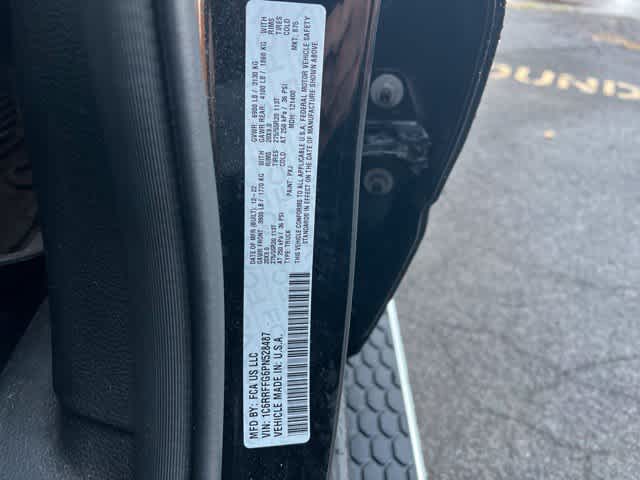 2023 RAM 1500 Big Horn Crew Cab 4x4 5'7' Box
