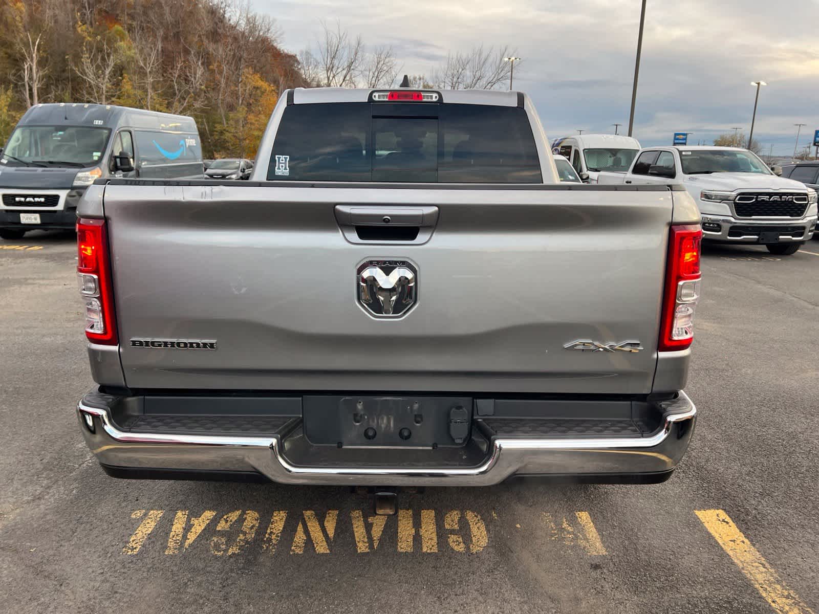 2022 RAM 1500 Big Horn Crew Cab 4x4 5'7' Box
