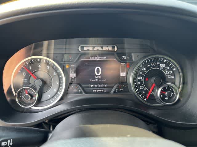 2022 RAM 1500 Big Horn Crew Cab 4x4 5'7' Box