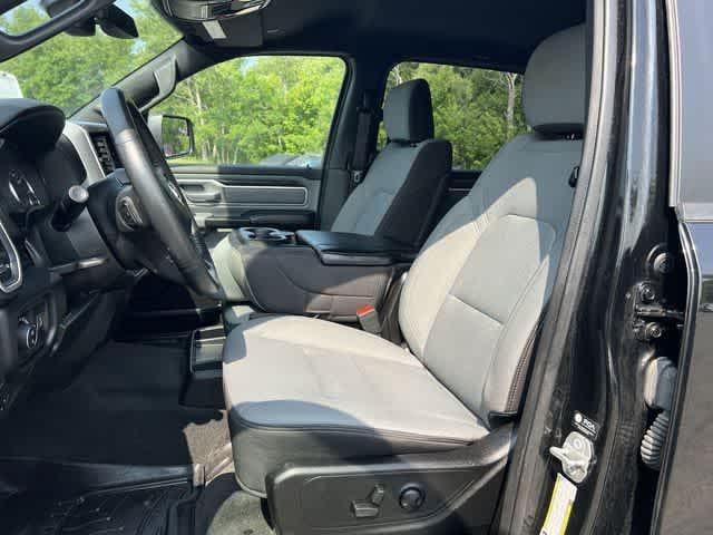 2022 RAM 1500 Big Horn Crew Cab 4x4 5'7' Box