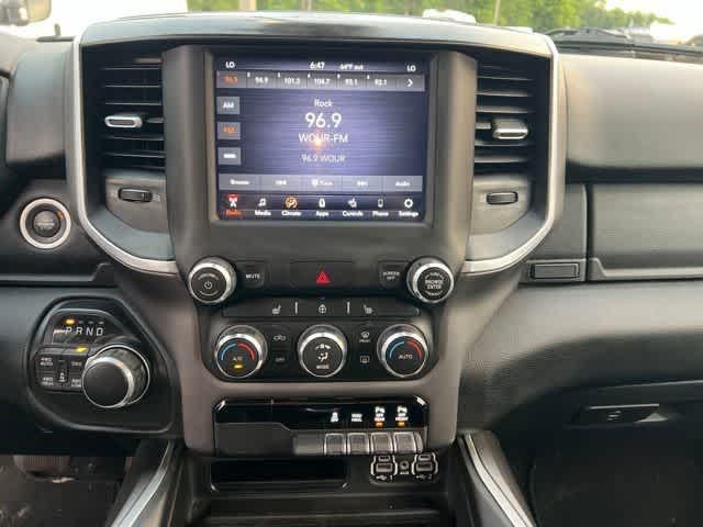 2021 RAM 1500 Big Horn Quad Cab 4x4 6'4' Box