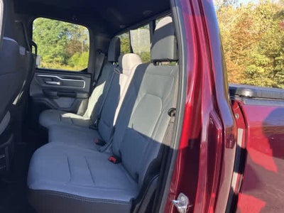 2021 RAM 1500 Big Horn Quad Cab 4x4 6'4' Box